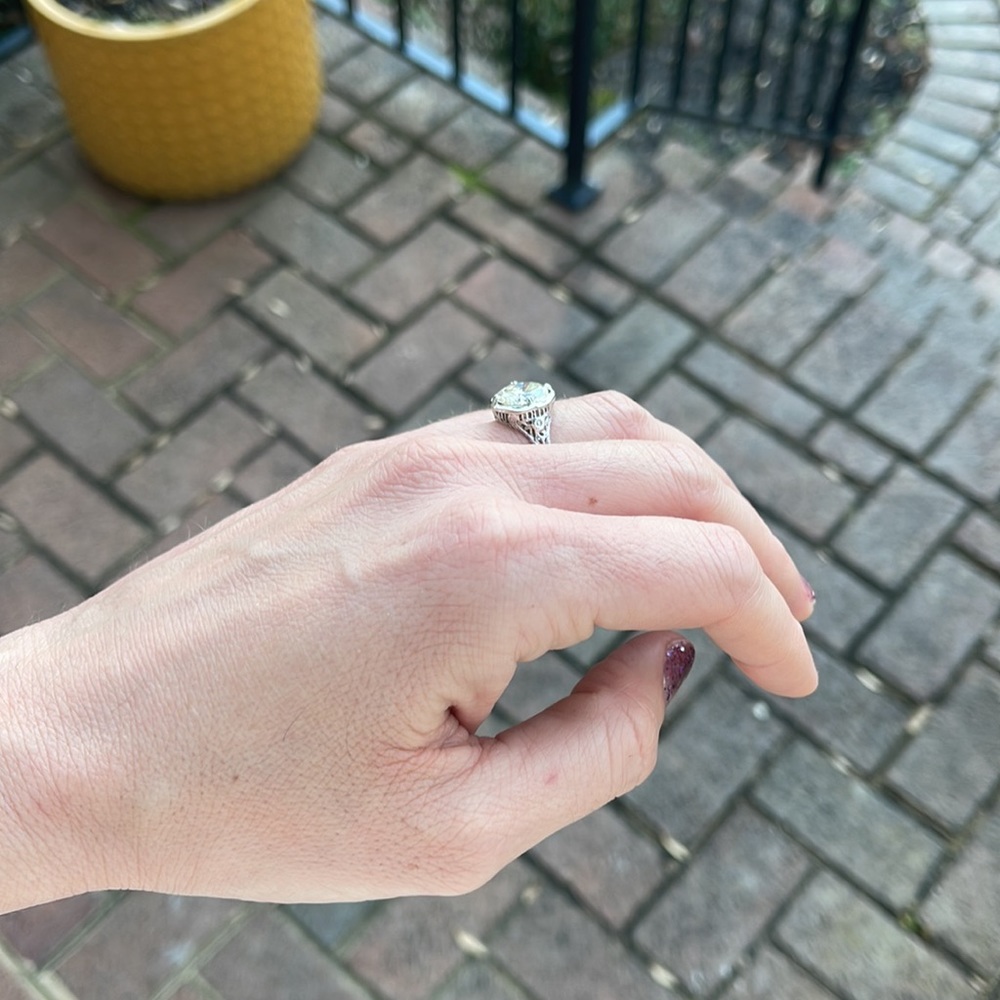 Antique 1920’s Moissanite engagement ring (Incredible). - Picture 11 of 14